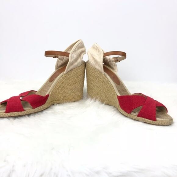 2/$30 BCBGeneration 7.5 B Womens Red Beige Canvas Ankle Strap Wedge Sandals - Picture 9 of 10